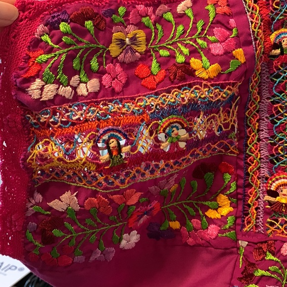 Authentic Mexican Embroidered dress/tunic - Picture 4 of 6